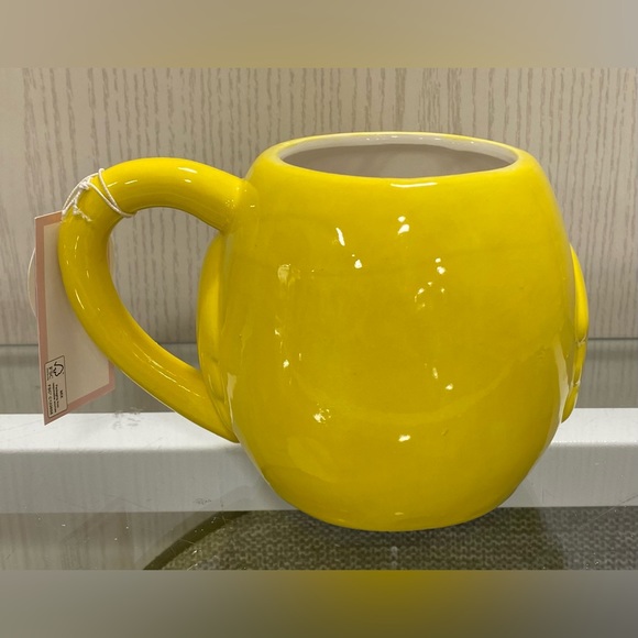 cupcakes & cashmere | Dining | Cupcakes And Cashmere Easter Eggs Chick ...